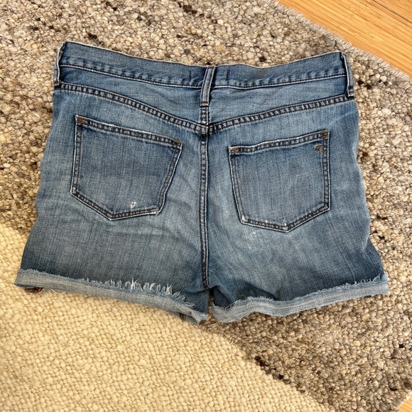 Madewell Distressed Cut Off Jean Shorts - Size 27 - Picture 2 of 5